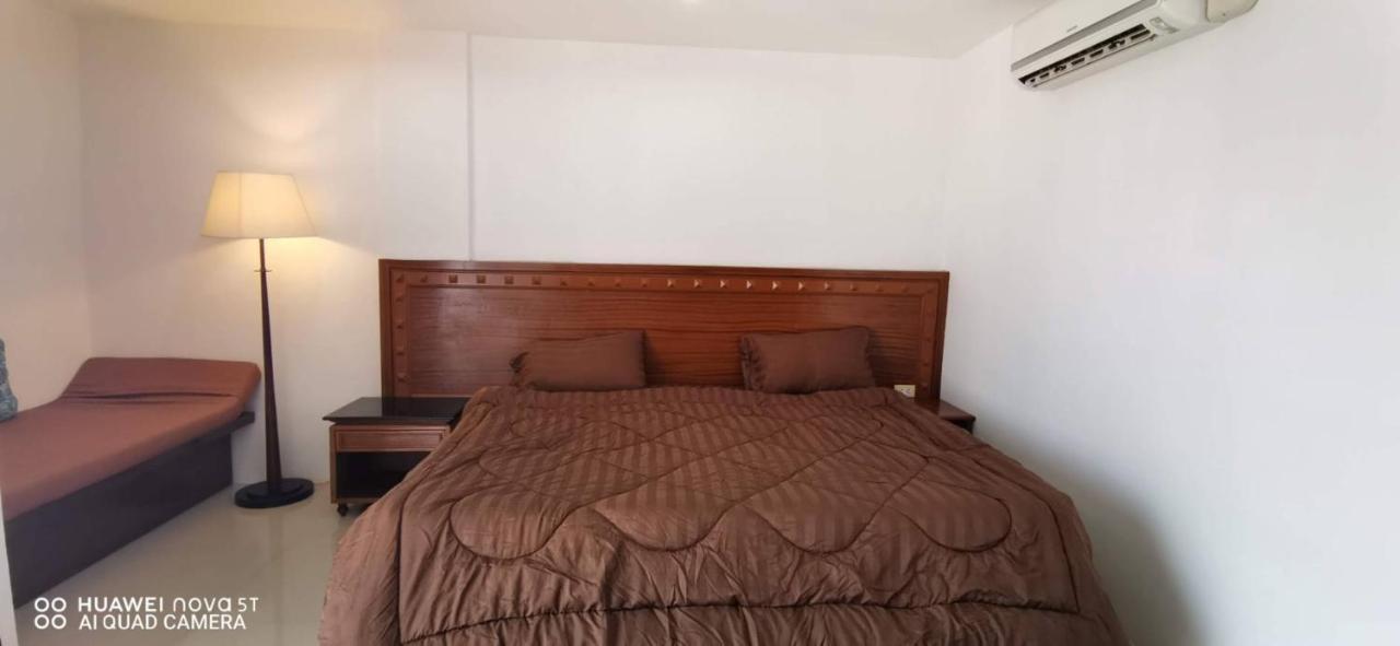 Sure Guesthouse Kamala Beach Extérieur photo