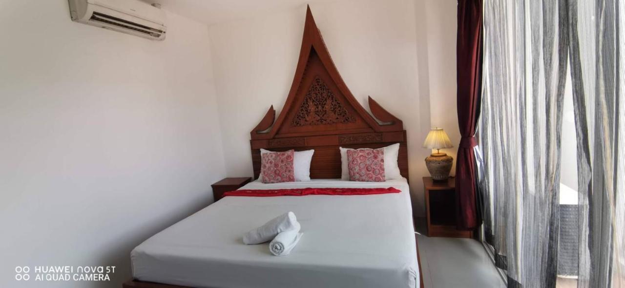 Sure Guesthouse Kamala Beach Extérieur photo