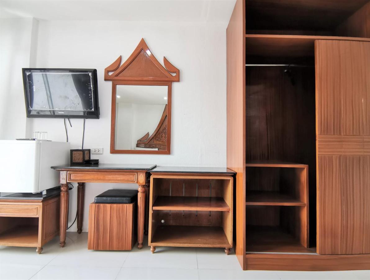 Sure Guesthouse Kamala Beach Extérieur photo